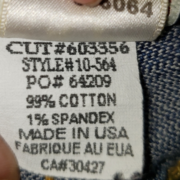 | True Religion | Becky Bootcut - Distressed - Picture 11 of 12